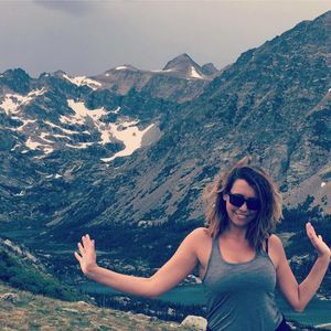 Meet your Posher, Becca